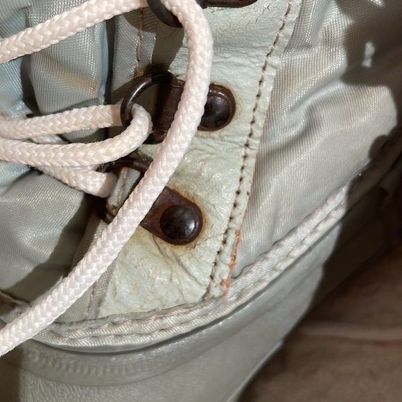 💕host Pick💕 SOREL Trompei Sage Water or Snow Boots with Clean Inserts - Picture 7 of 9